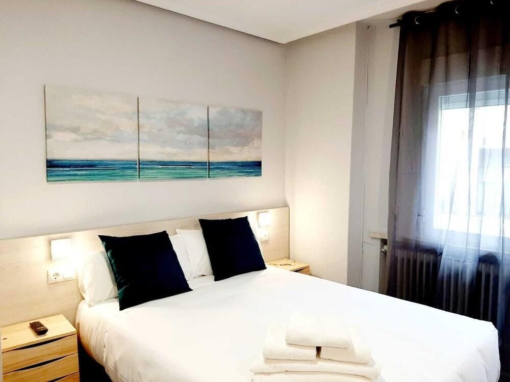 Arjori Rooms Hostal Salamanca Eksteriør bilde