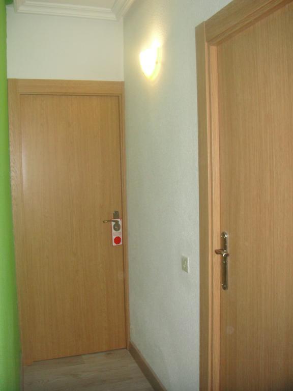 Arjori Rooms Hostal Salamanca Eksteriør bilde