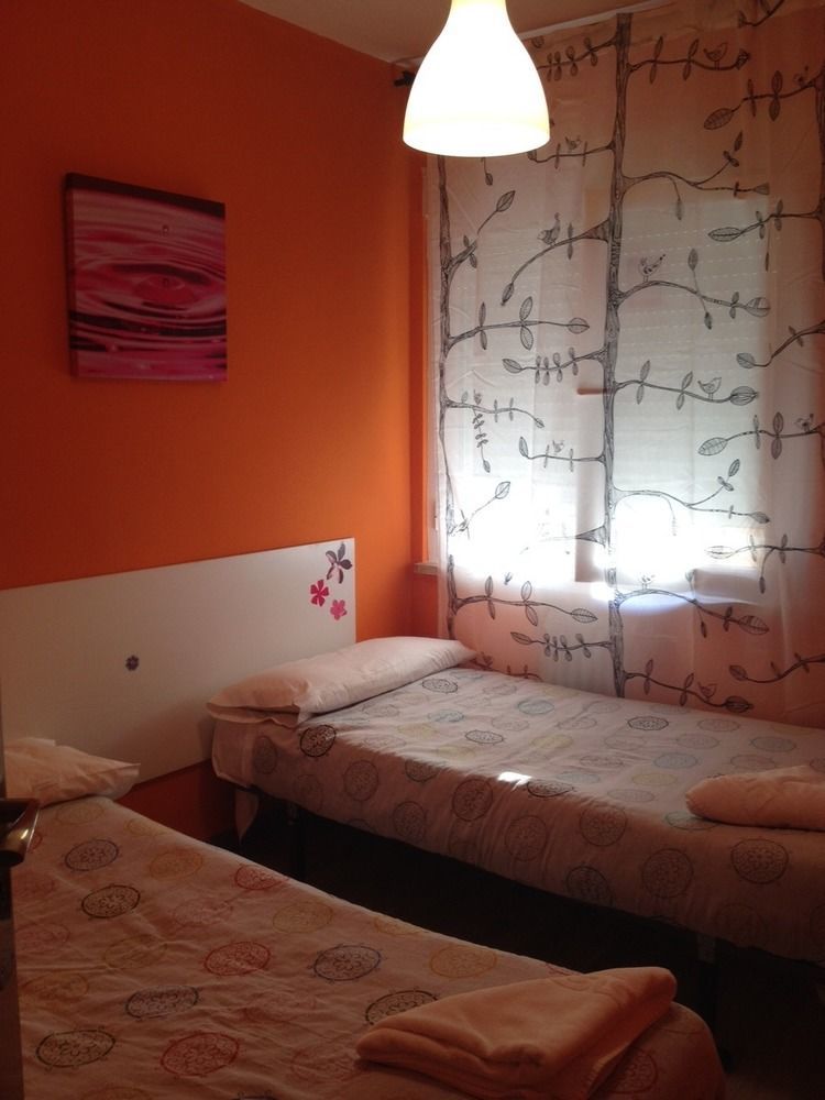 Arjori Rooms Hostal Salamanca Eksteriør bilde