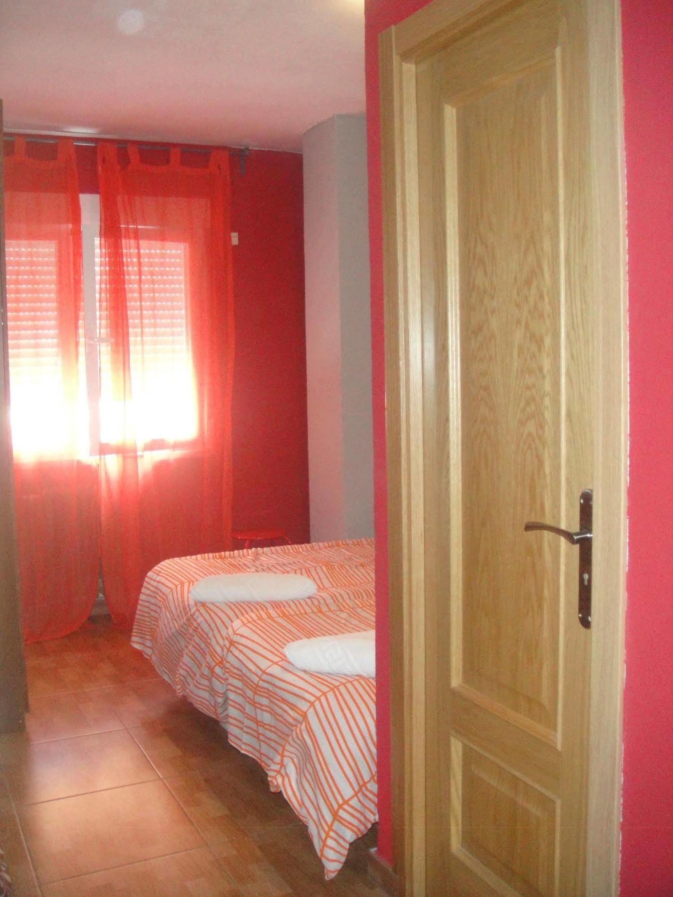 Arjori Rooms Hostal Salamanca Eksteriør bilde