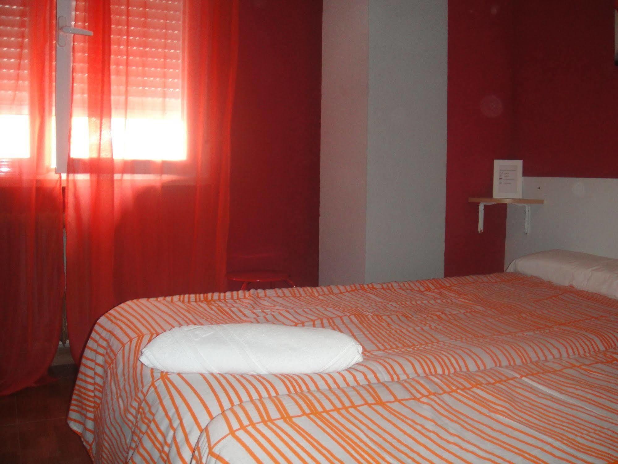 Arjori Rooms Hostal Salamanca Eksteriør bilde